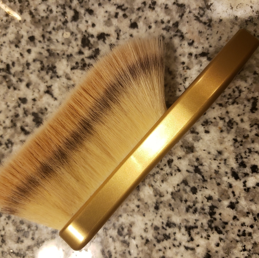 Besame Long hair finishing brush